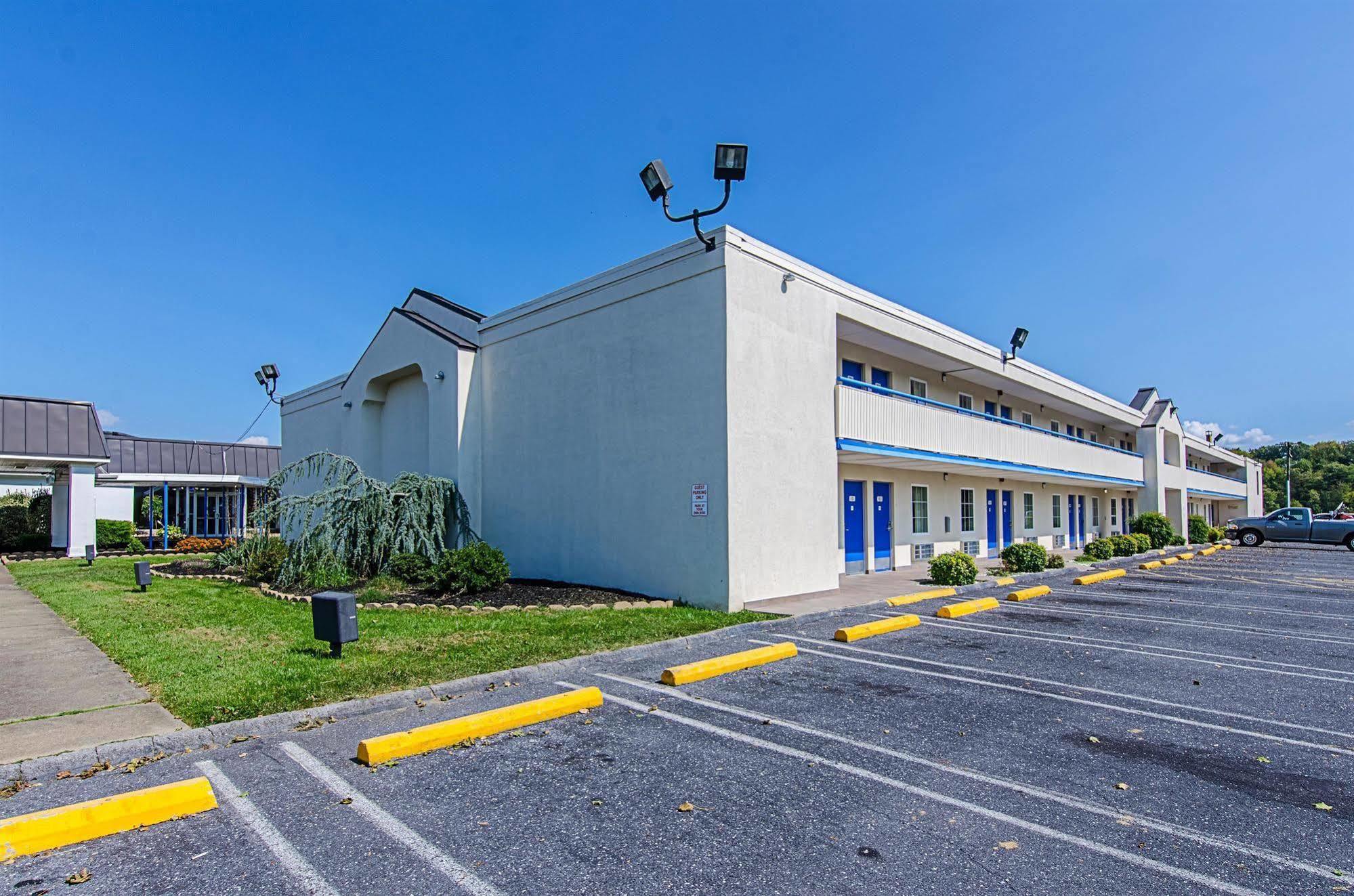 Motel 6-Staunton, Va Extérieur photo