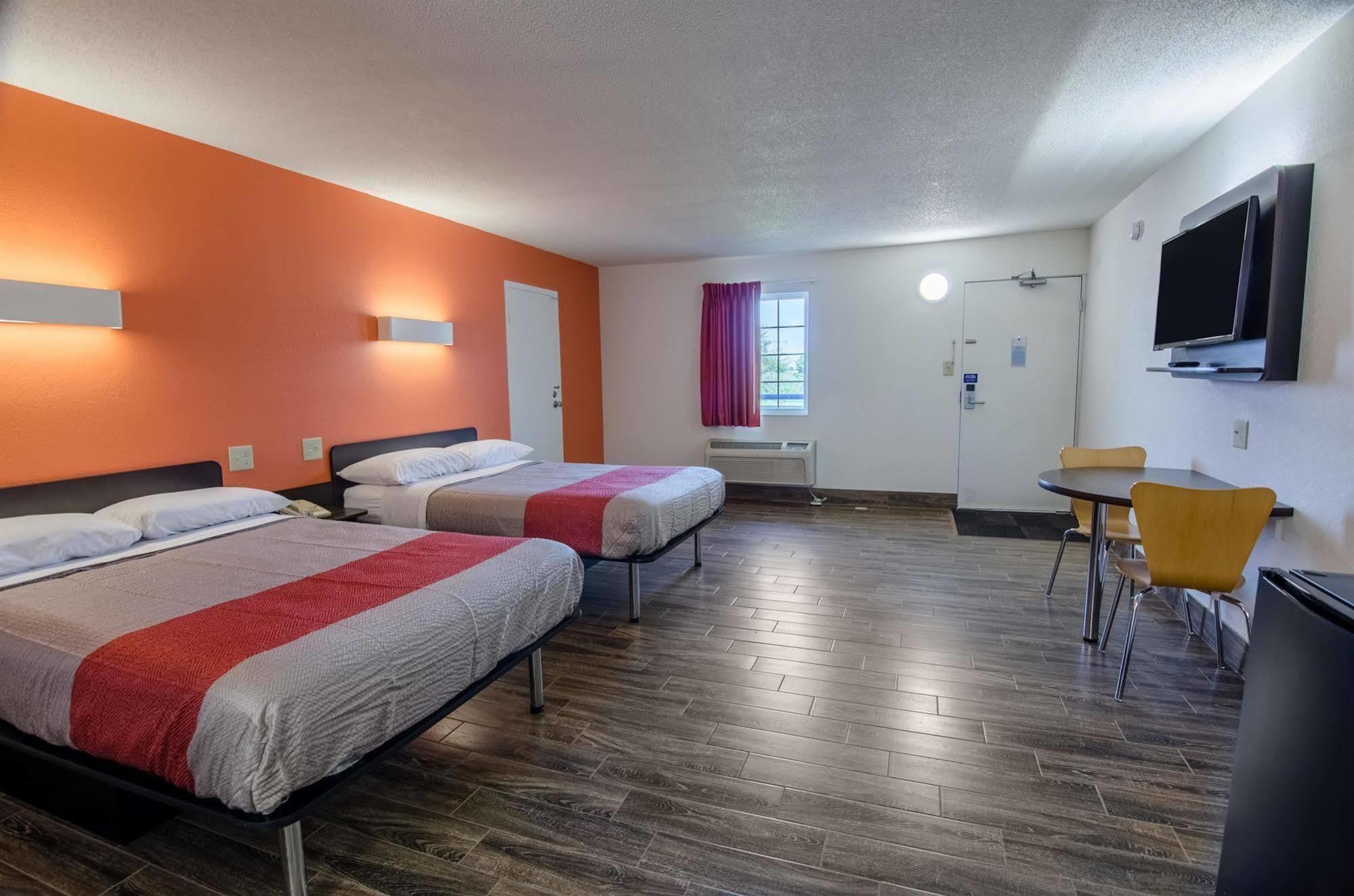 Motel 6-Staunton, Va Extérieur photo